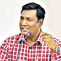 Dr.-E.-Naveen-Nicolas-IAS